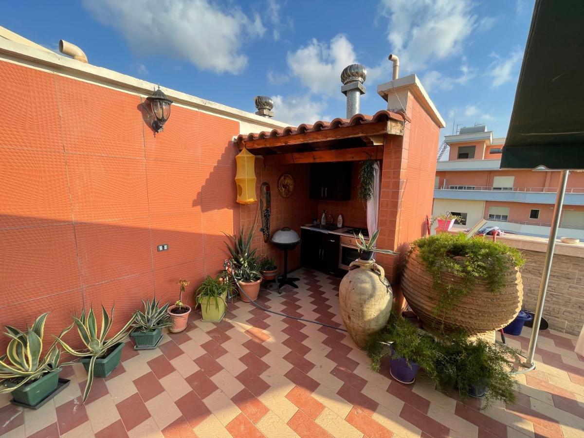 Venus - Cozy Apt With Terrace Vlorë Buitenkant foto