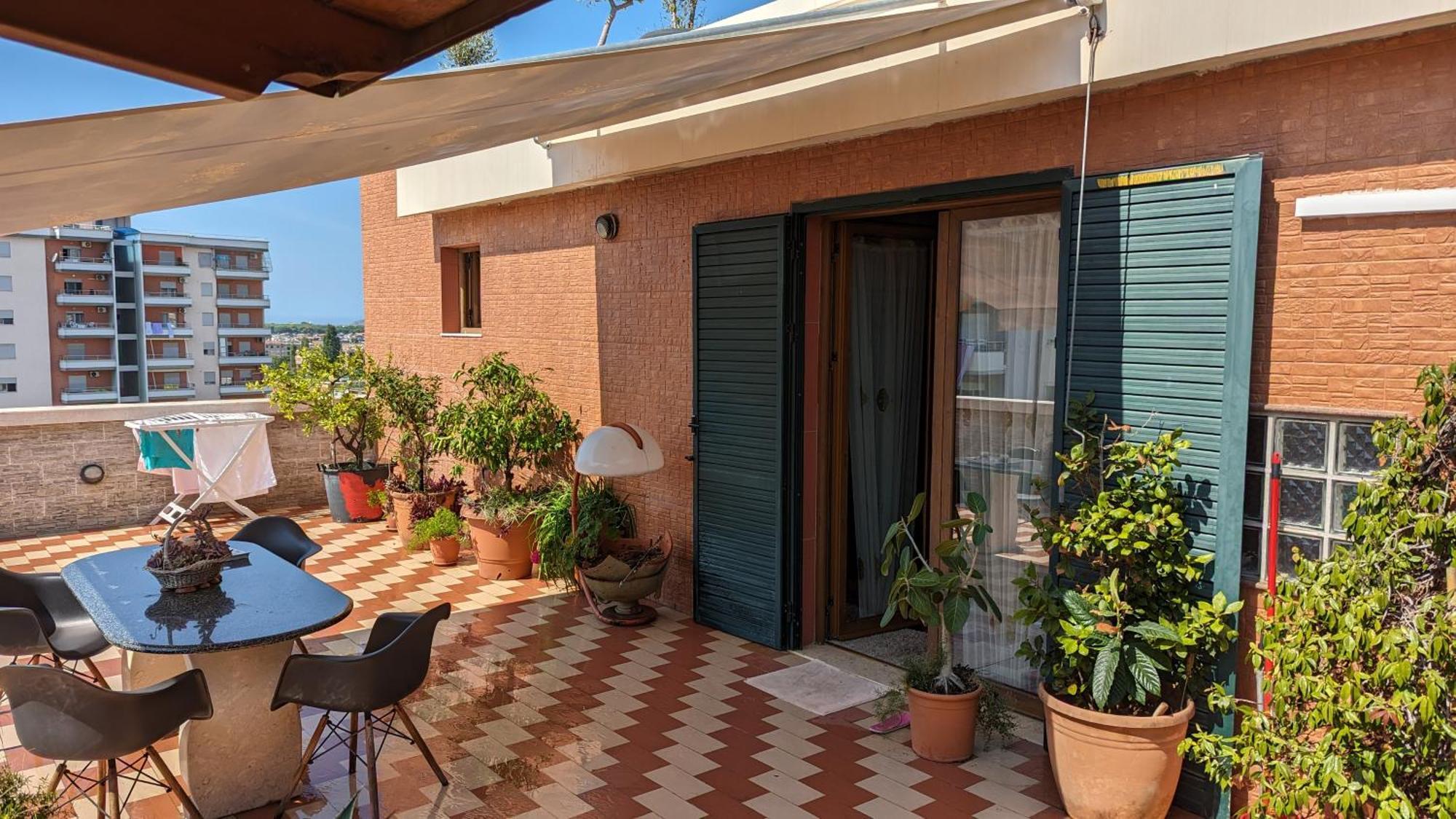 Venus - Cozy Apt With Terrace Vlorë Buitenkant foto