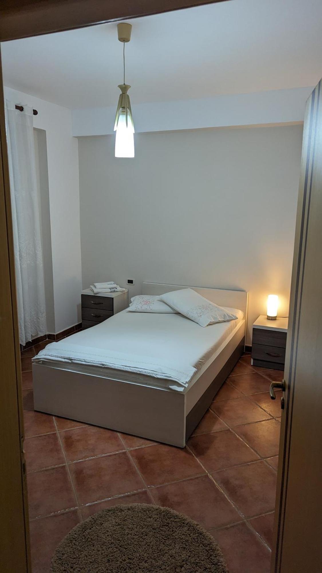 Venus - Cozy Apt With Terrace Vlorë Buitenkant foto
